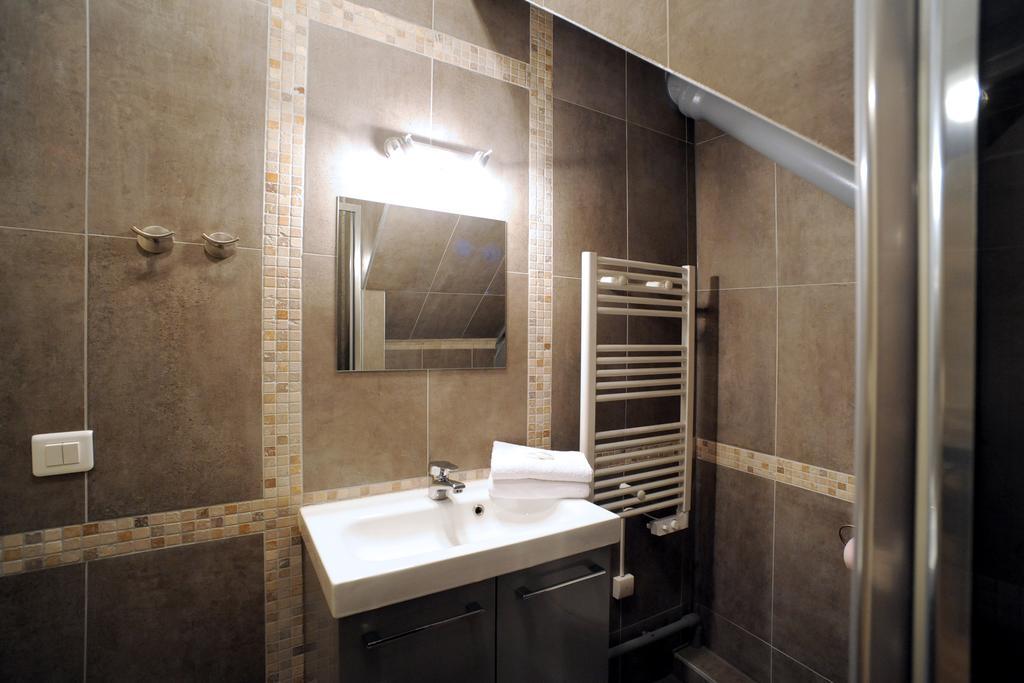 Unique Loft Apartment In Le Marais Paris Exterior photo