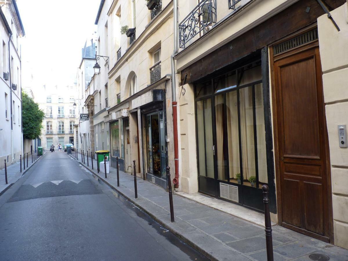 Unique Loft Apartment In Le Marais Paris Exterior photo